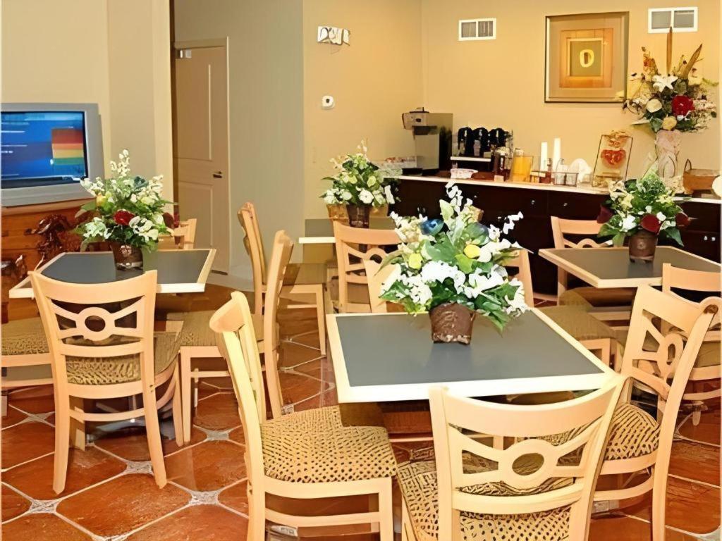 Americas Best Value Inn & Suites-גריפין מראה חיצוני תמונה